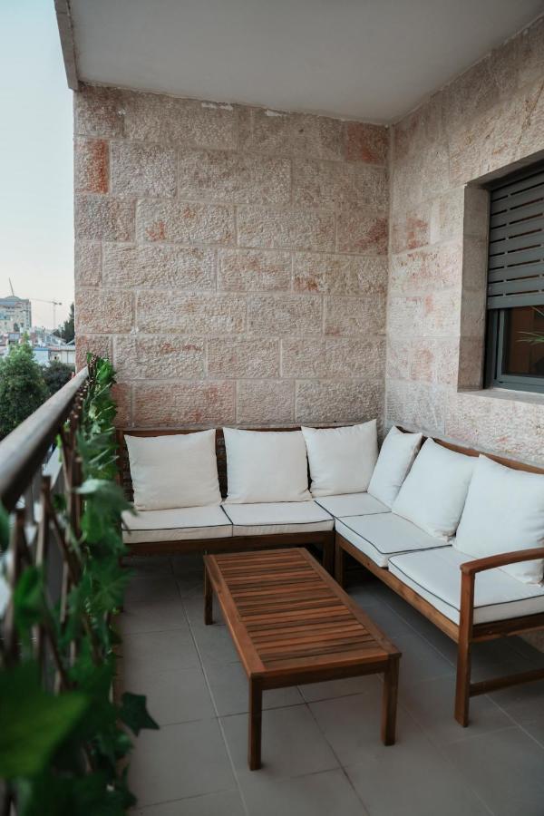 The Best Location In Jerusalem Exterior photo